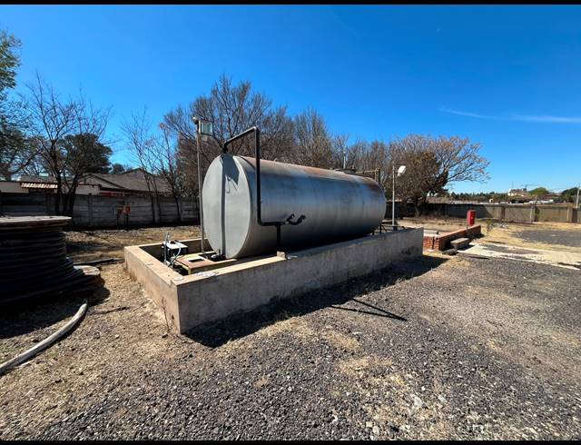 1,000M² WAREHOUSE FOR SALE IN WITPOORT ESTATES